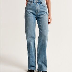 Abercrombie high rise 90’s relaxed jeans